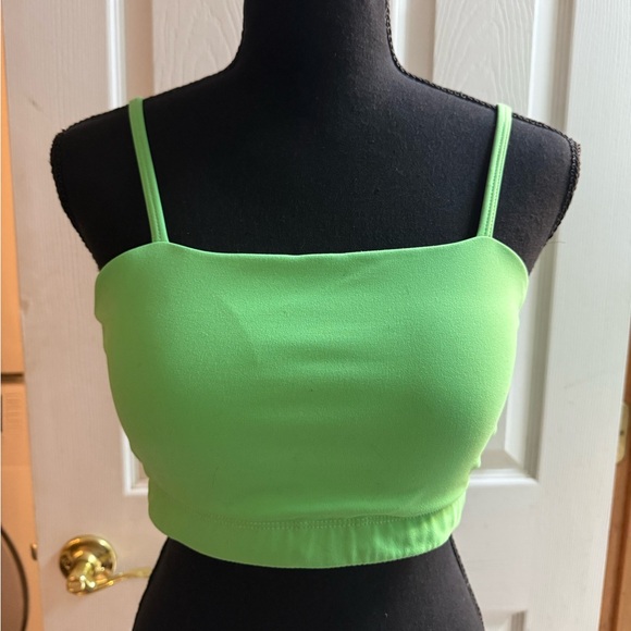 Source Unknown Other - Green Women's Sports Bra